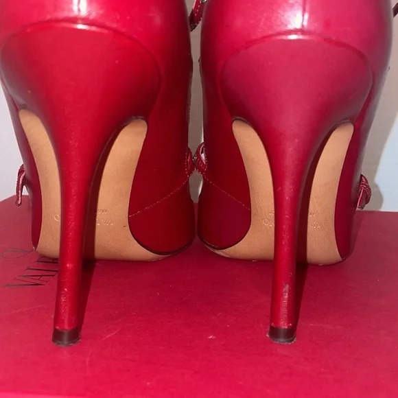 Valentino Garavan Ankle Strap Leather Hills - Picture 4 of 9